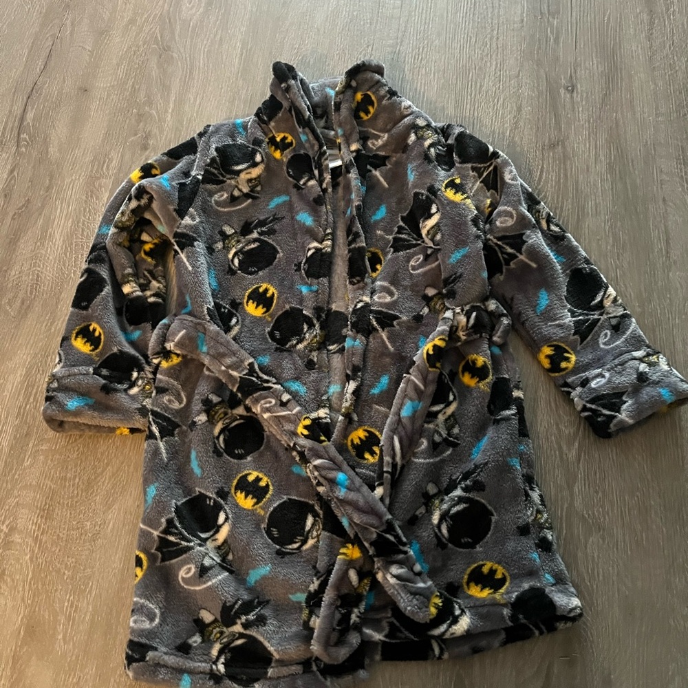 Kids Batman Gray Fleece robe 5T